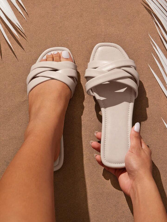 BEIGE COMFY SLIDES